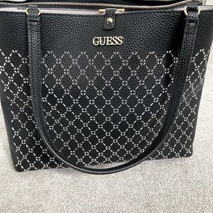 Guess tote bag